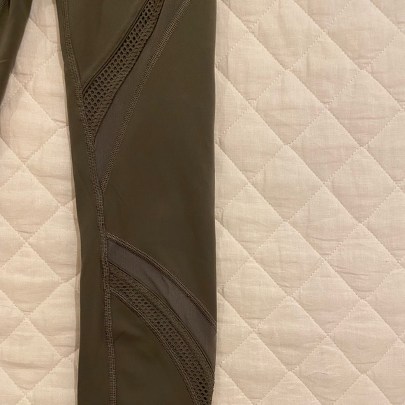 lululemon leggings - Picture 5 of 5
